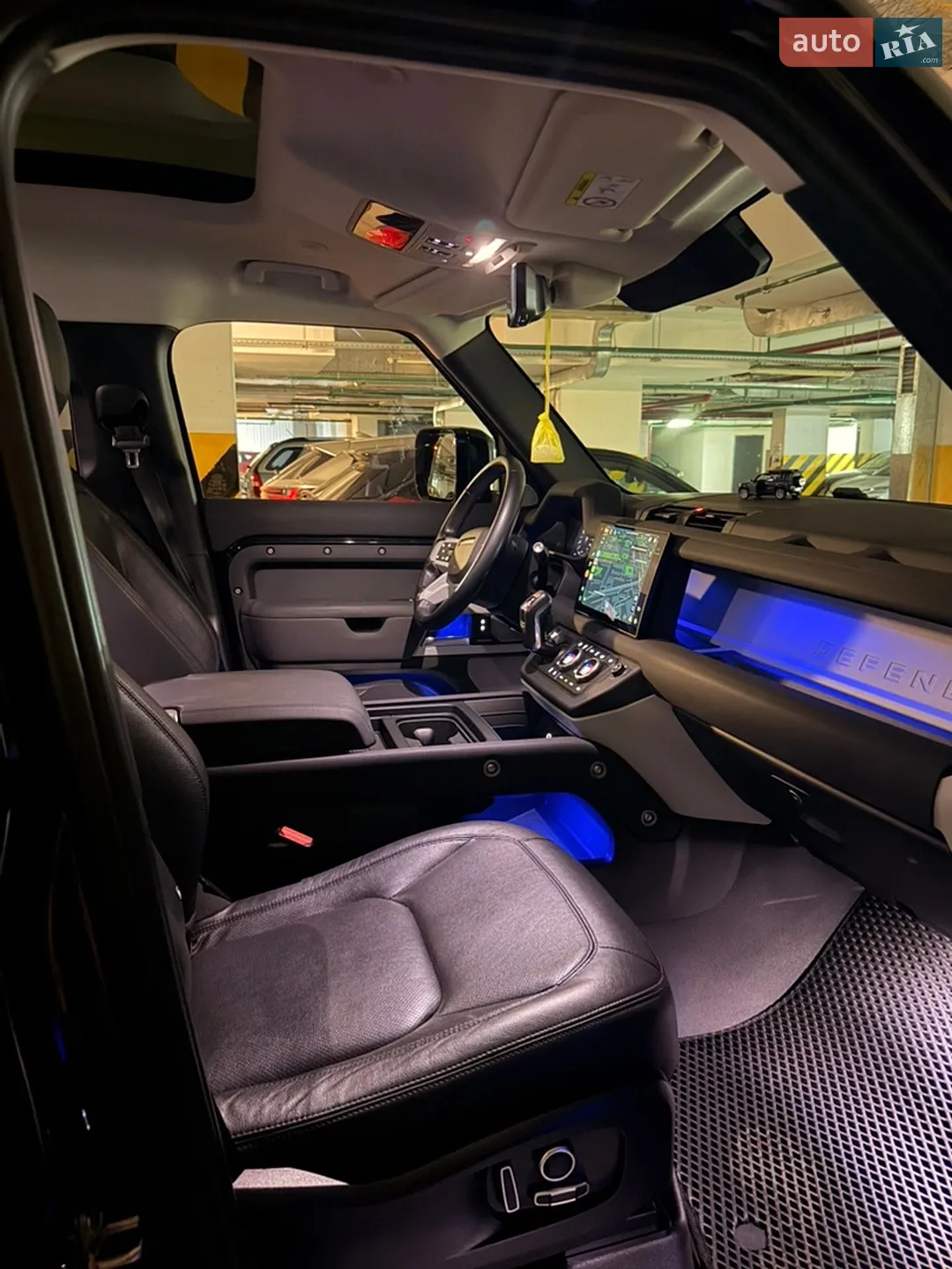 2022 Land Rover Defender - мініатюра 27