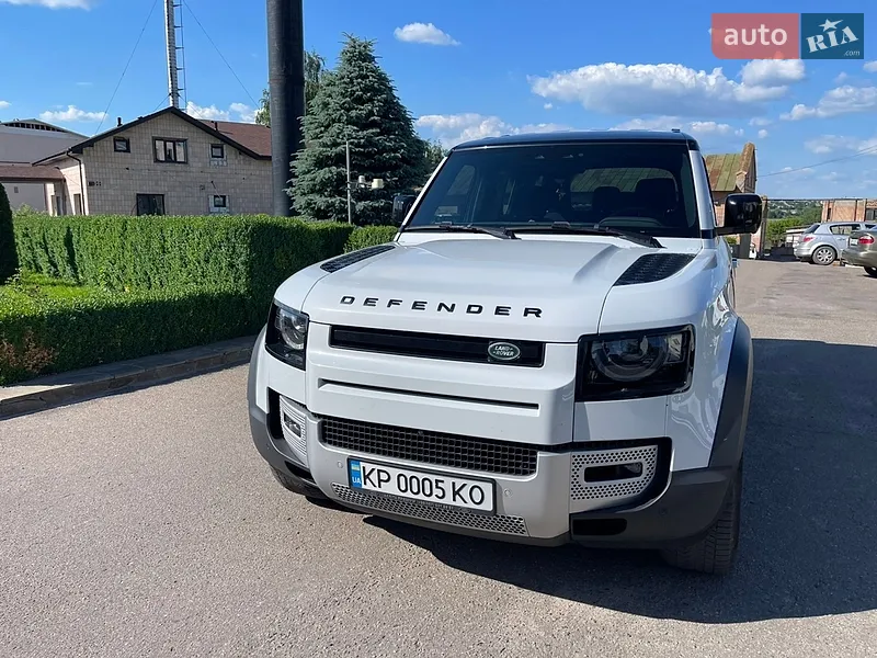 Land Rover Defender