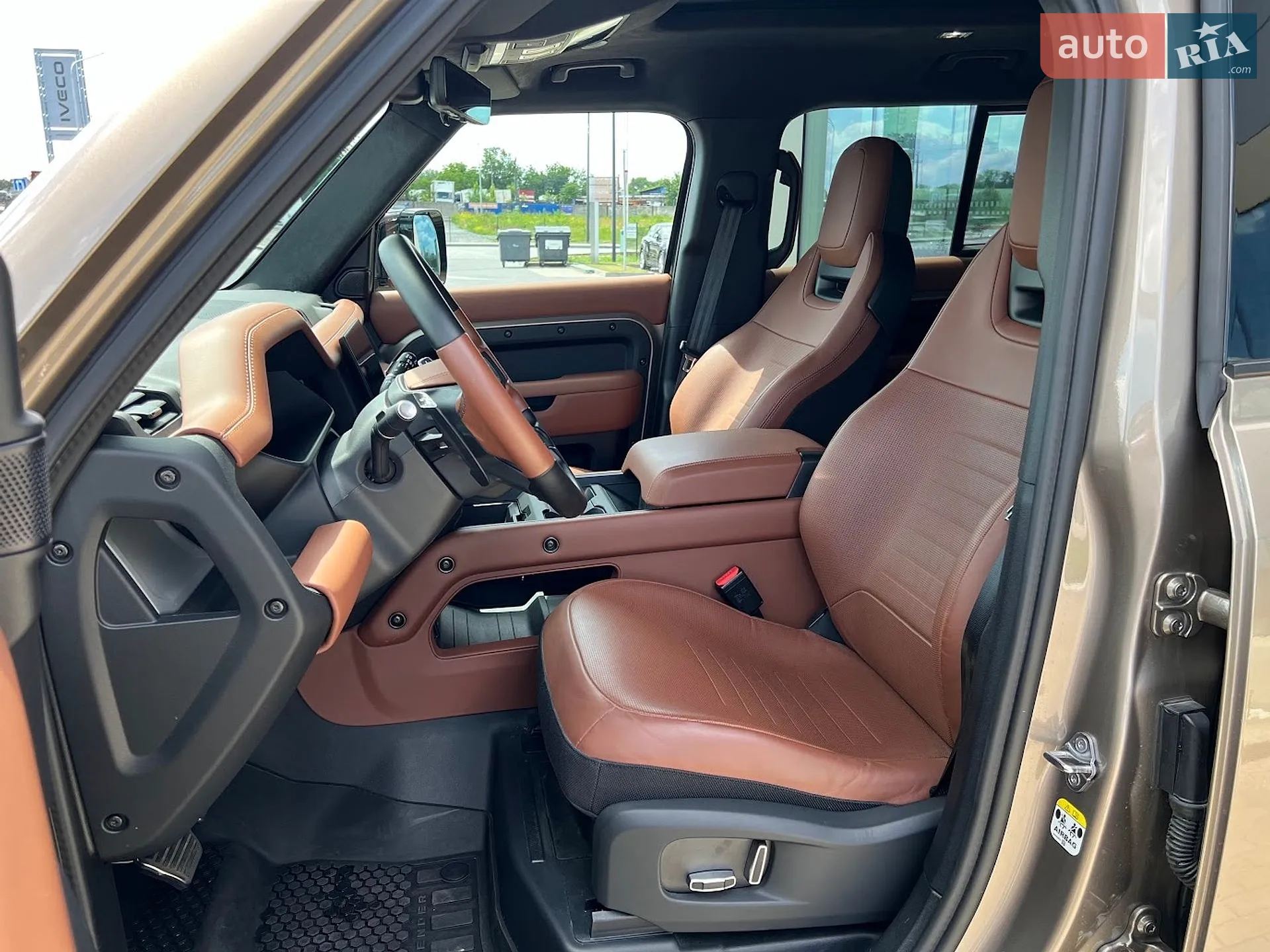 2025 Land Rover Defender - мініатюра 10