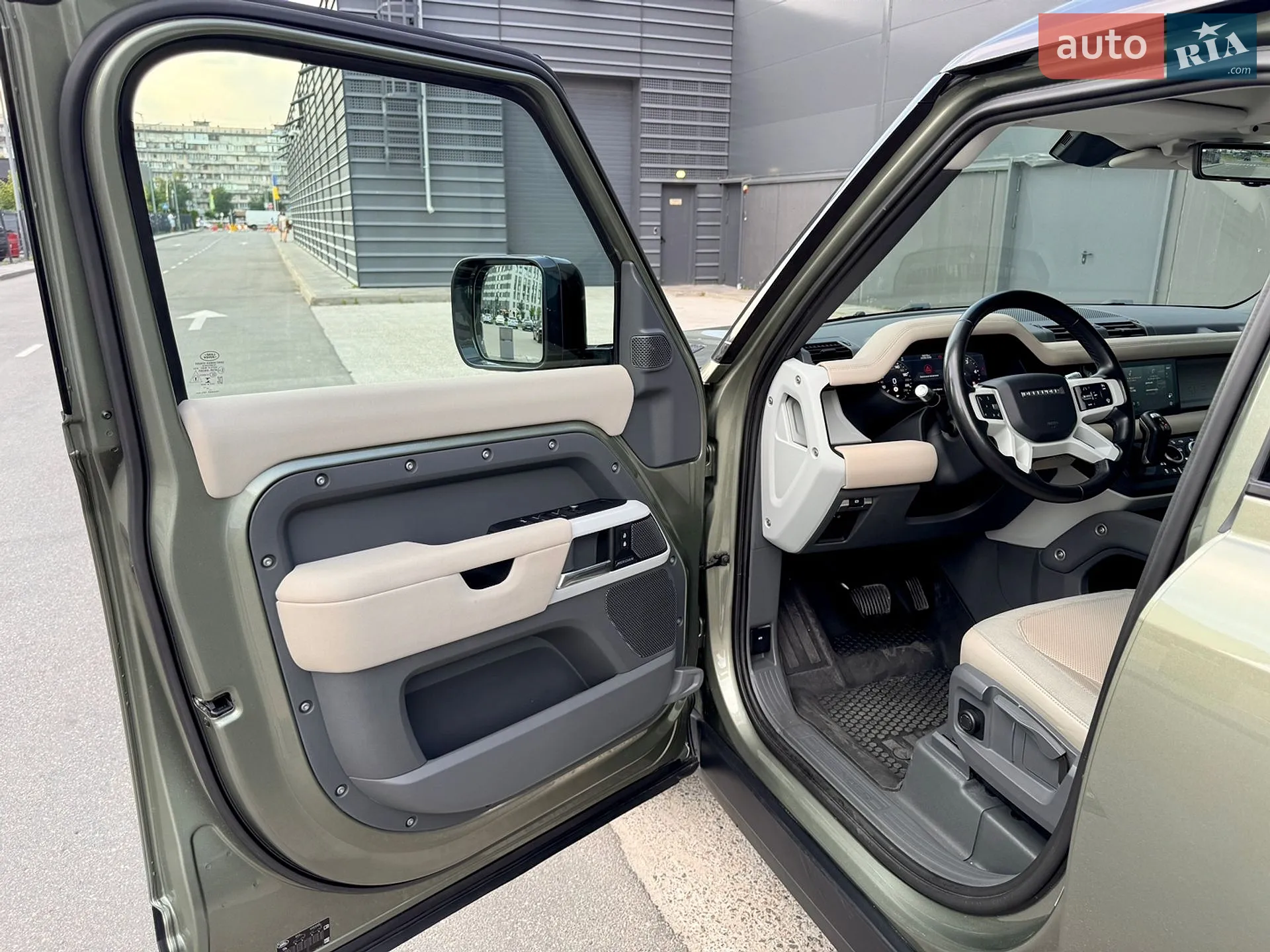 2020 Land Rover Defender - мініатюра 27