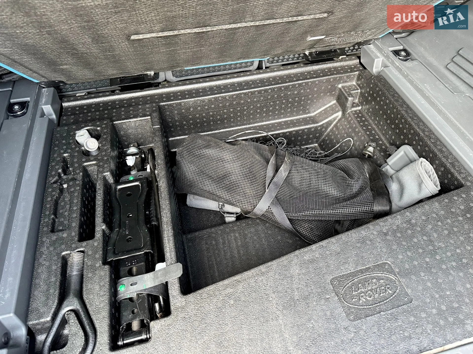 2020 Land Rover Defender - мініатюра 59