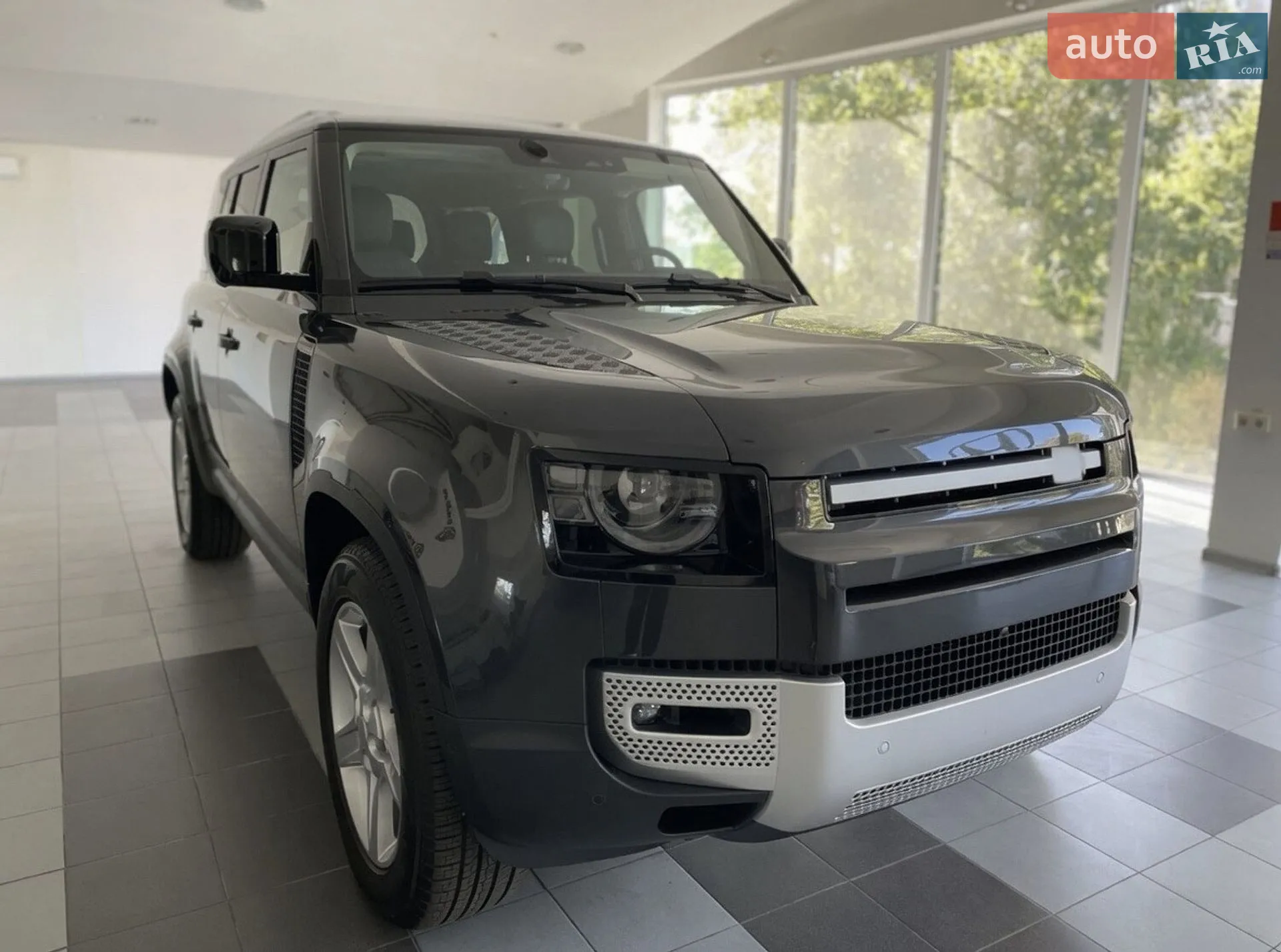 2023 Land Rover Defender - мініатюра 4