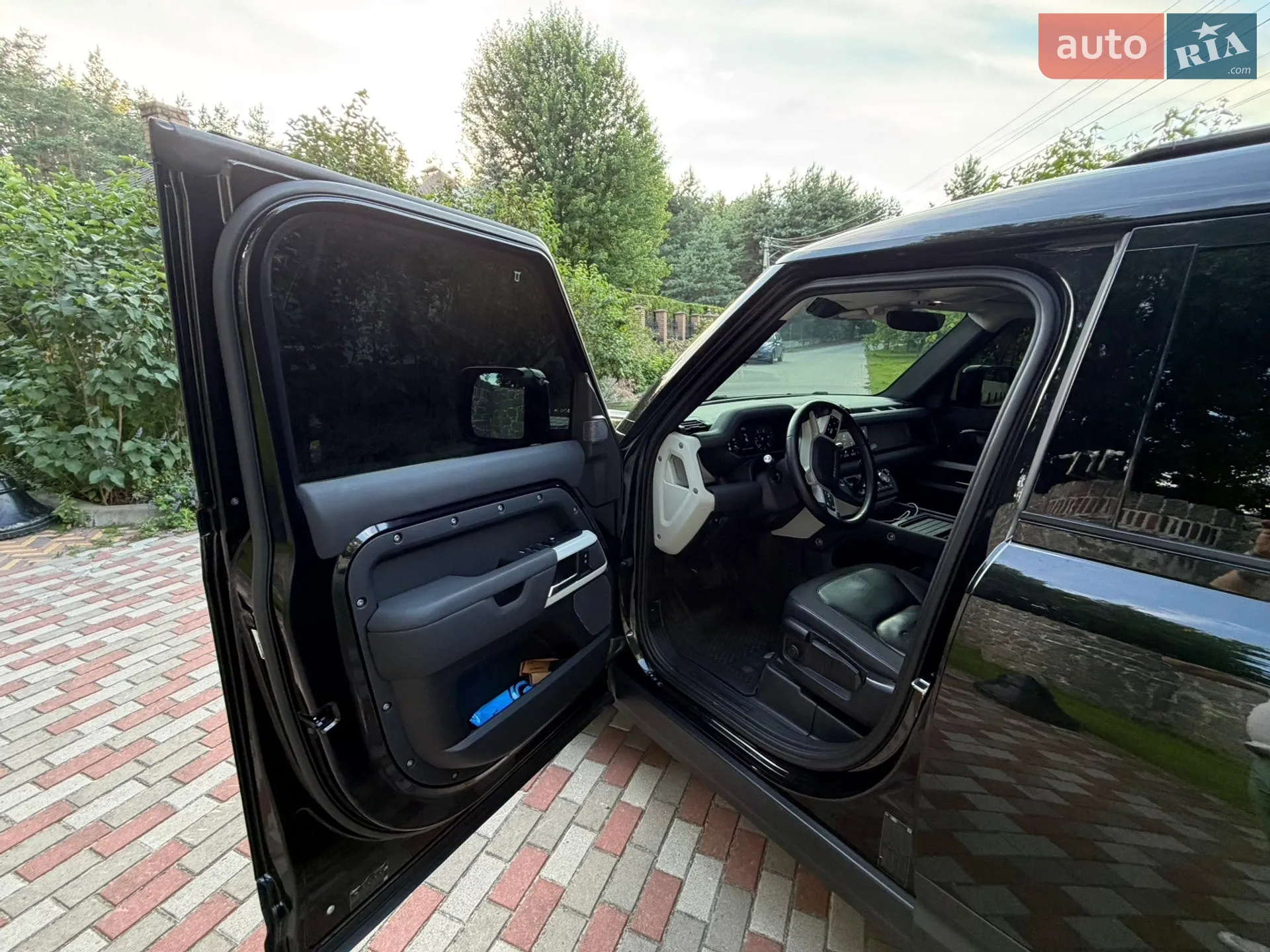2020 Land Rover Defender - мініатюра 15