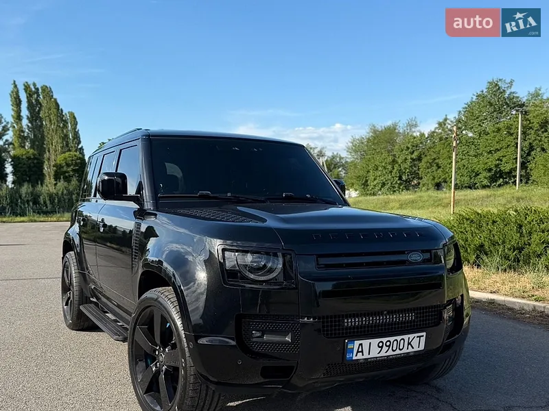 Land Rover Defender