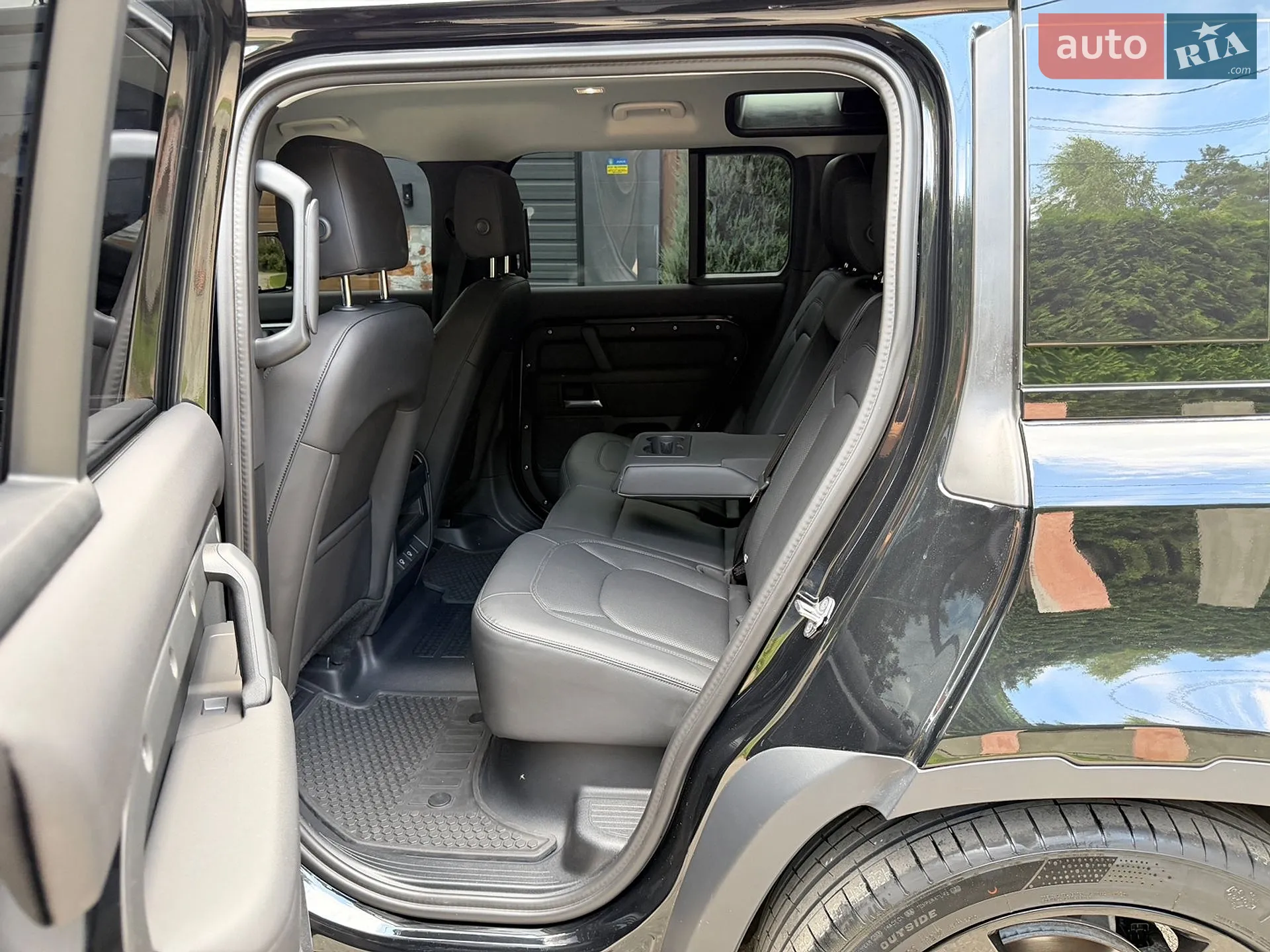 2024 Land Rover Defender - мініатюра 88