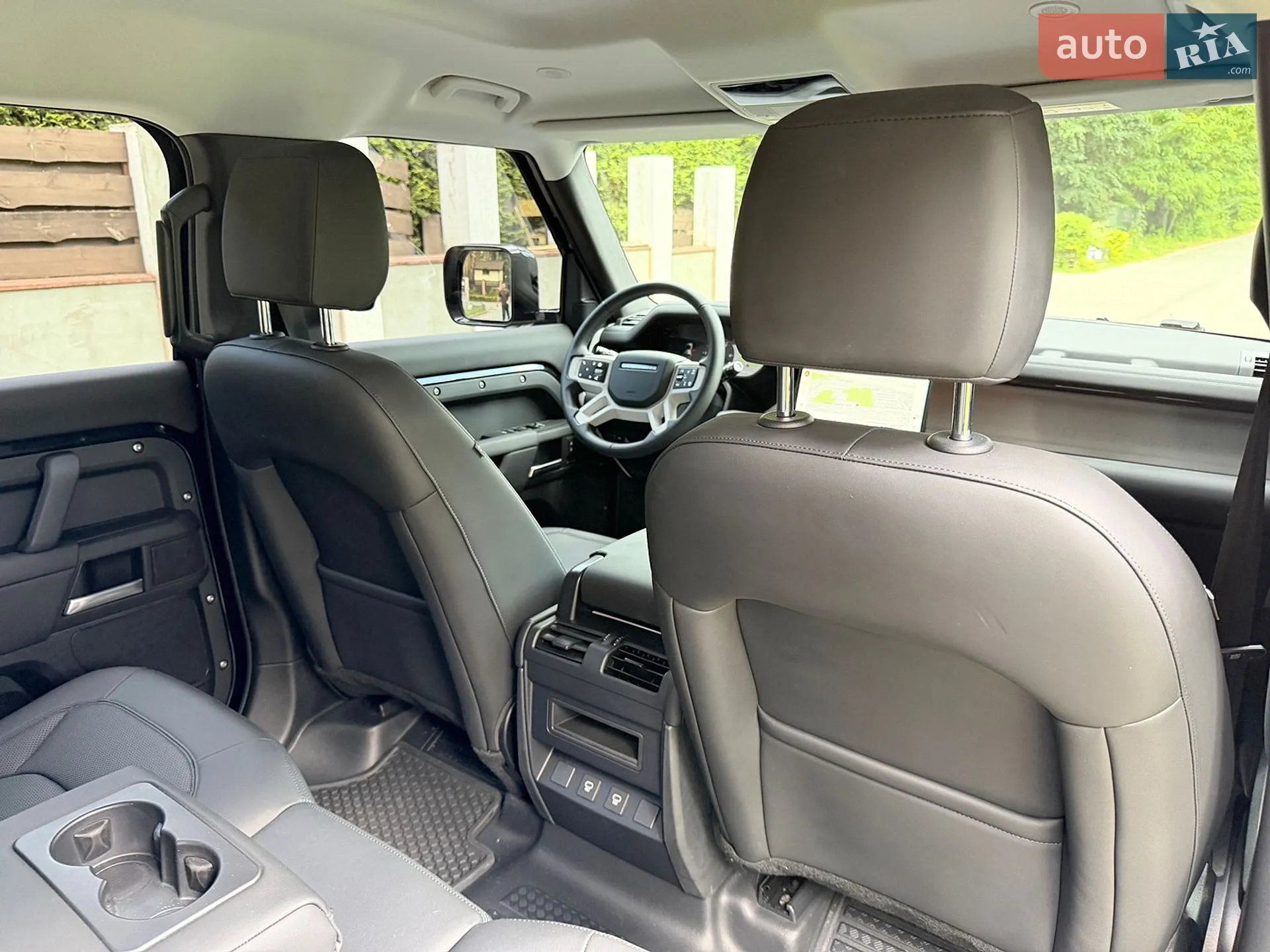 2024 Land Rover Defender - мініатюра 97