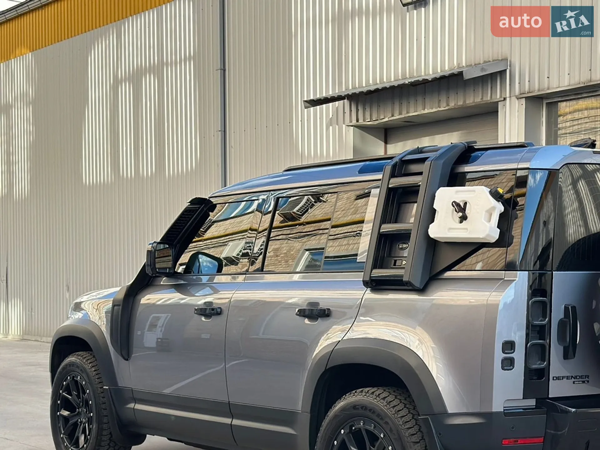 2020 Land Rover Defender - мініатюра 3