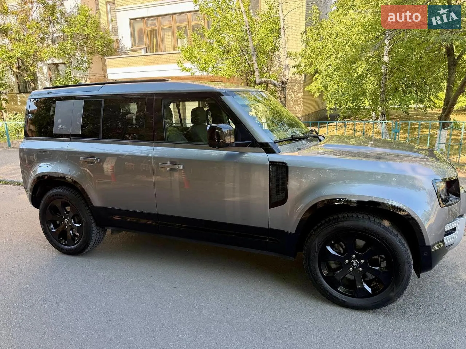 2020 Land Rover Defender - мініатюра 3