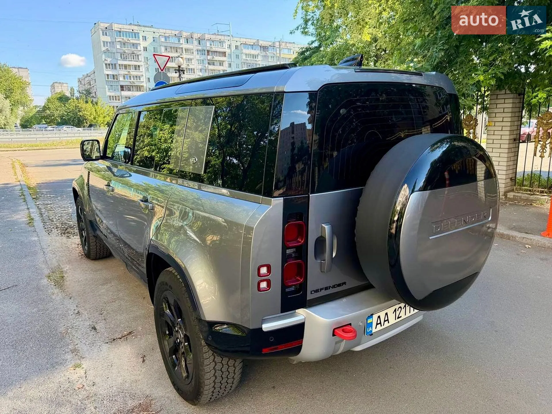 2020 Land Rover Defender - мініатюра 7