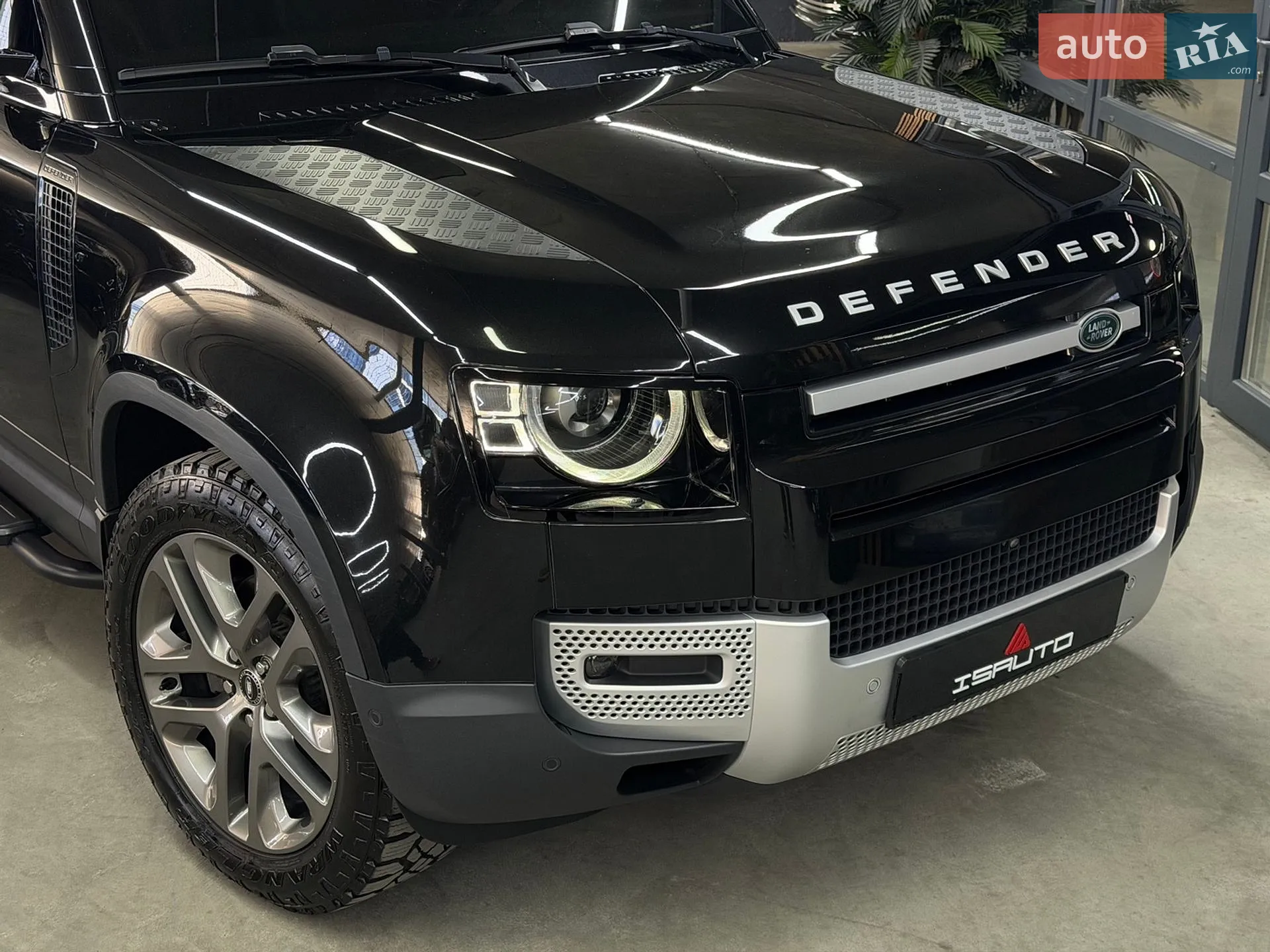 2022 Land Rover Defender - мініатюра 3