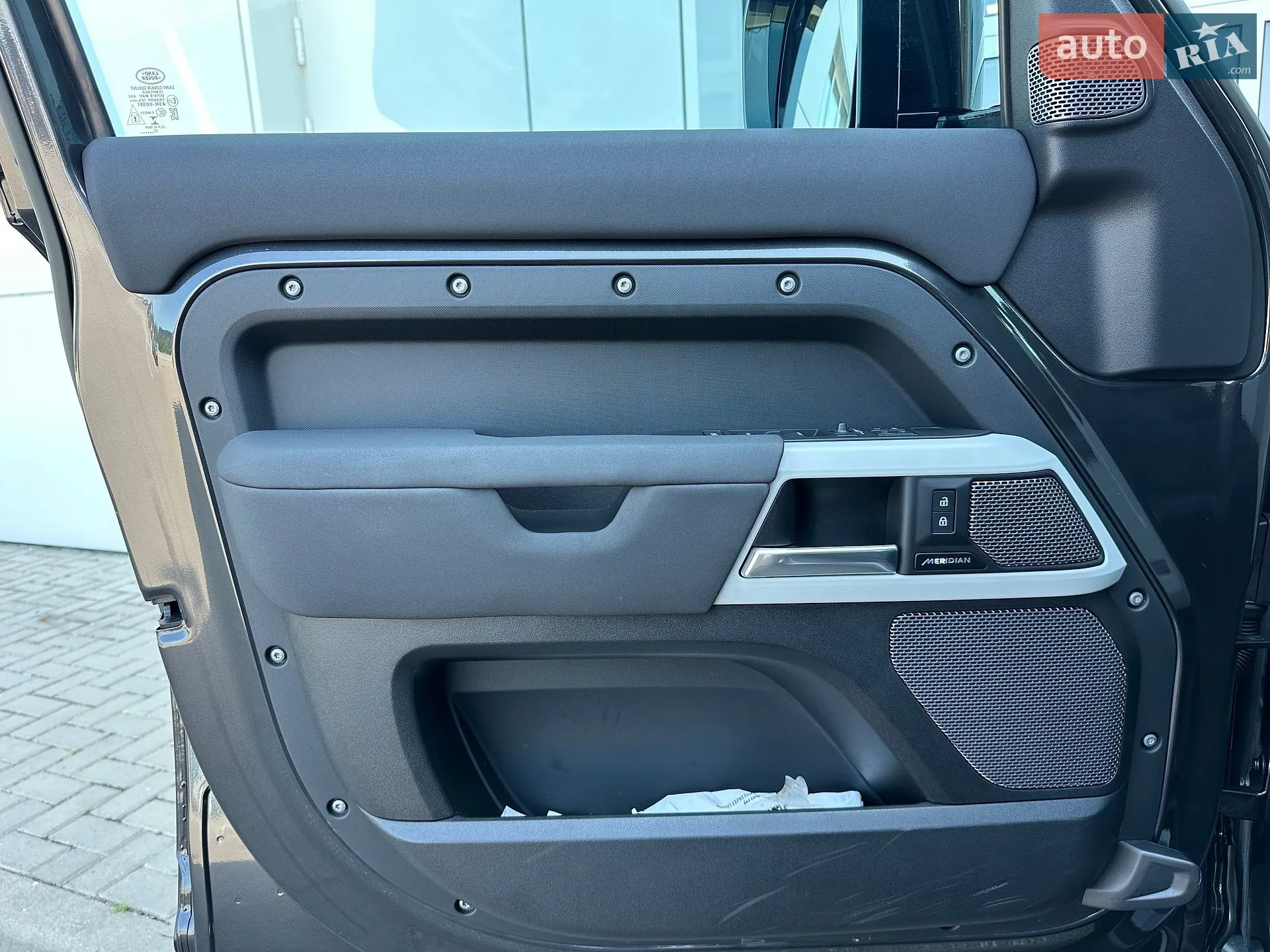 2022 Land Rover Defender - мініатюра 12