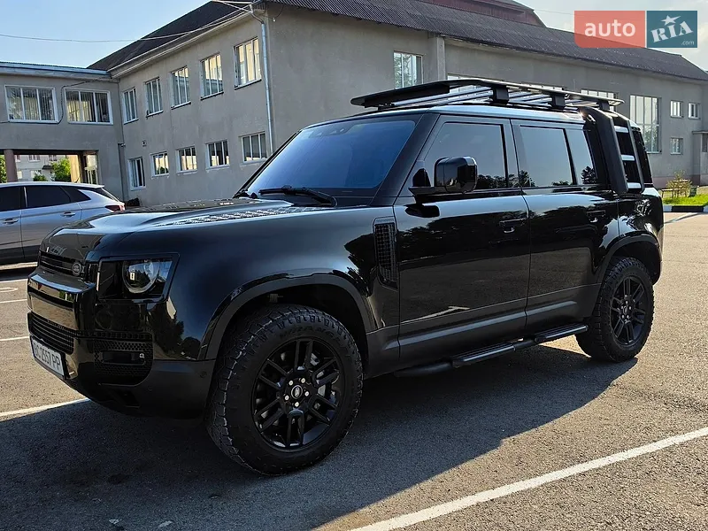 Land Rover Defender