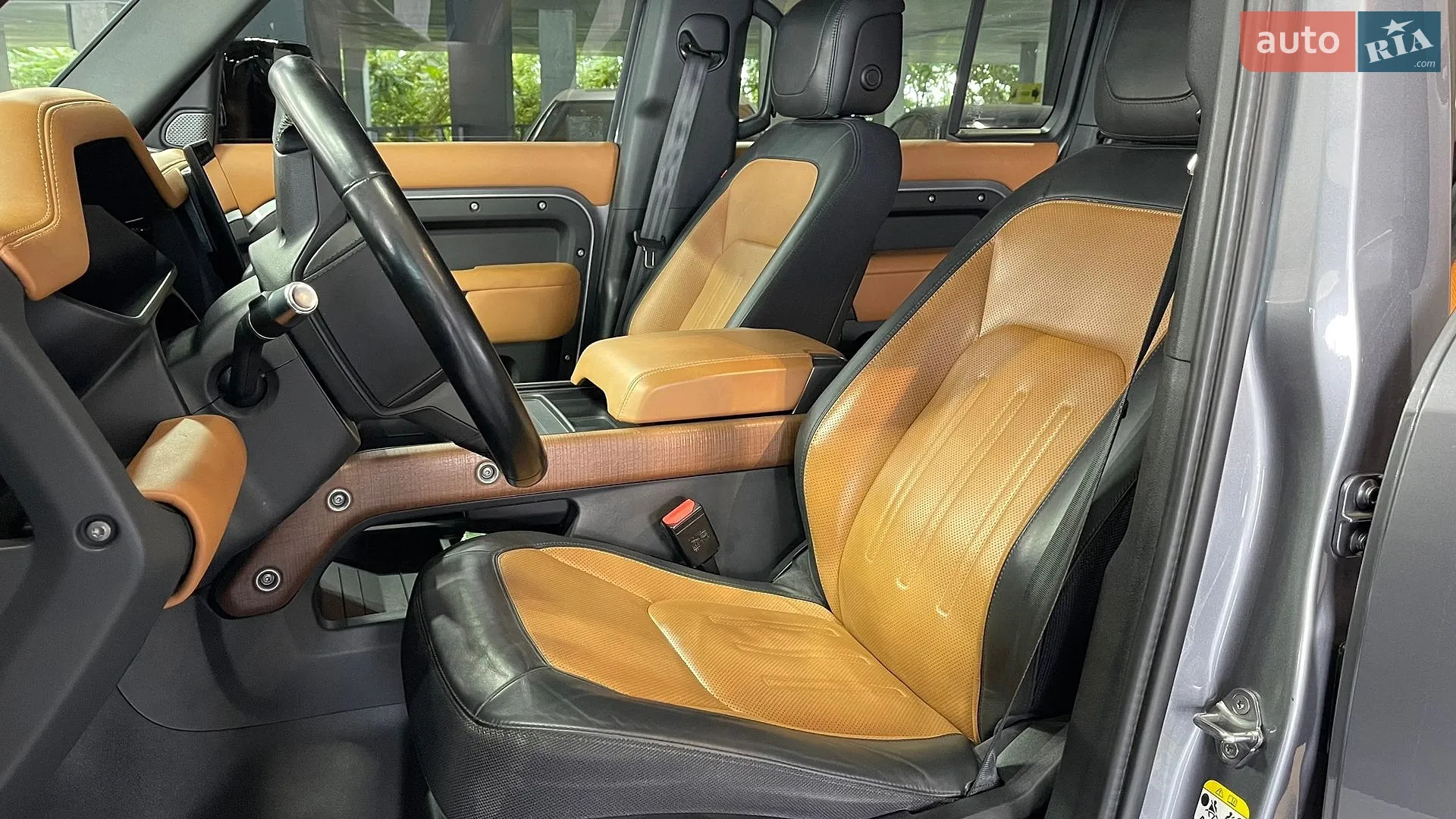 2021 Land Rover Defender - мініатюра 23