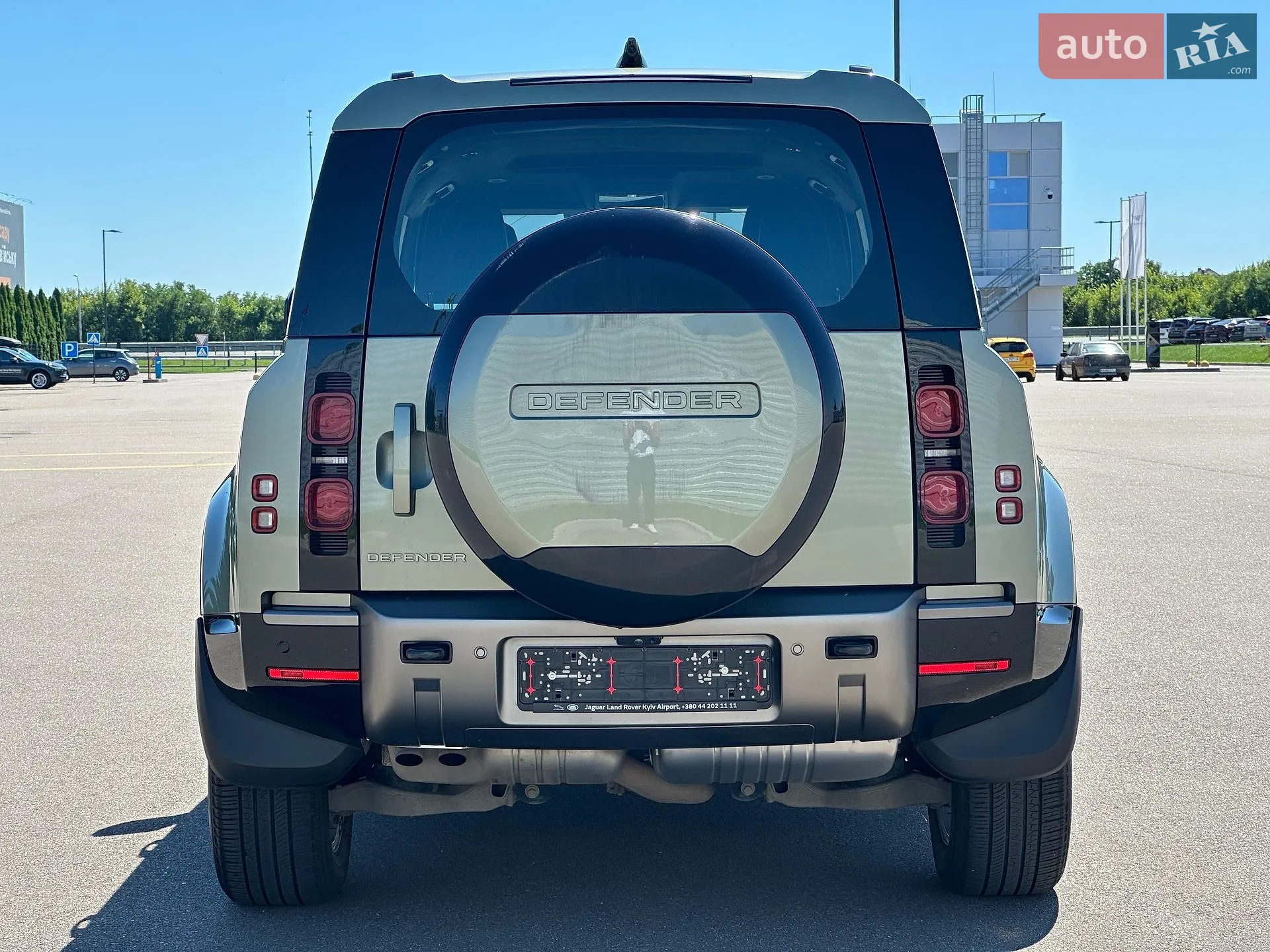 2024 Land Rover Defender - мініатюра 6
