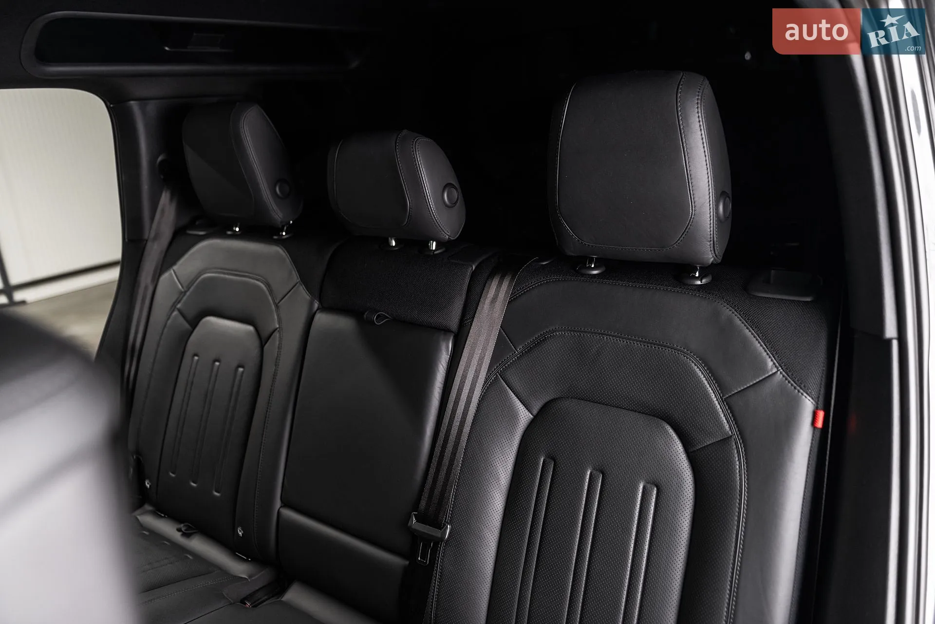 2022 Land Rover Defender - мініатюра 29