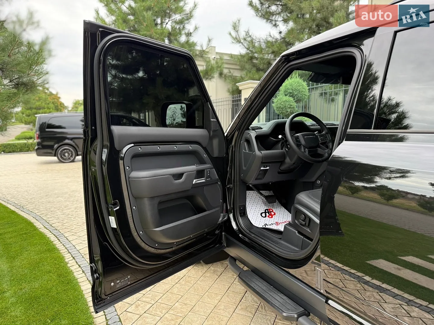 2026 Land Rover Defender - мініатюра 29