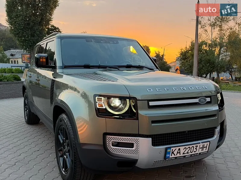 Land Rover Defender