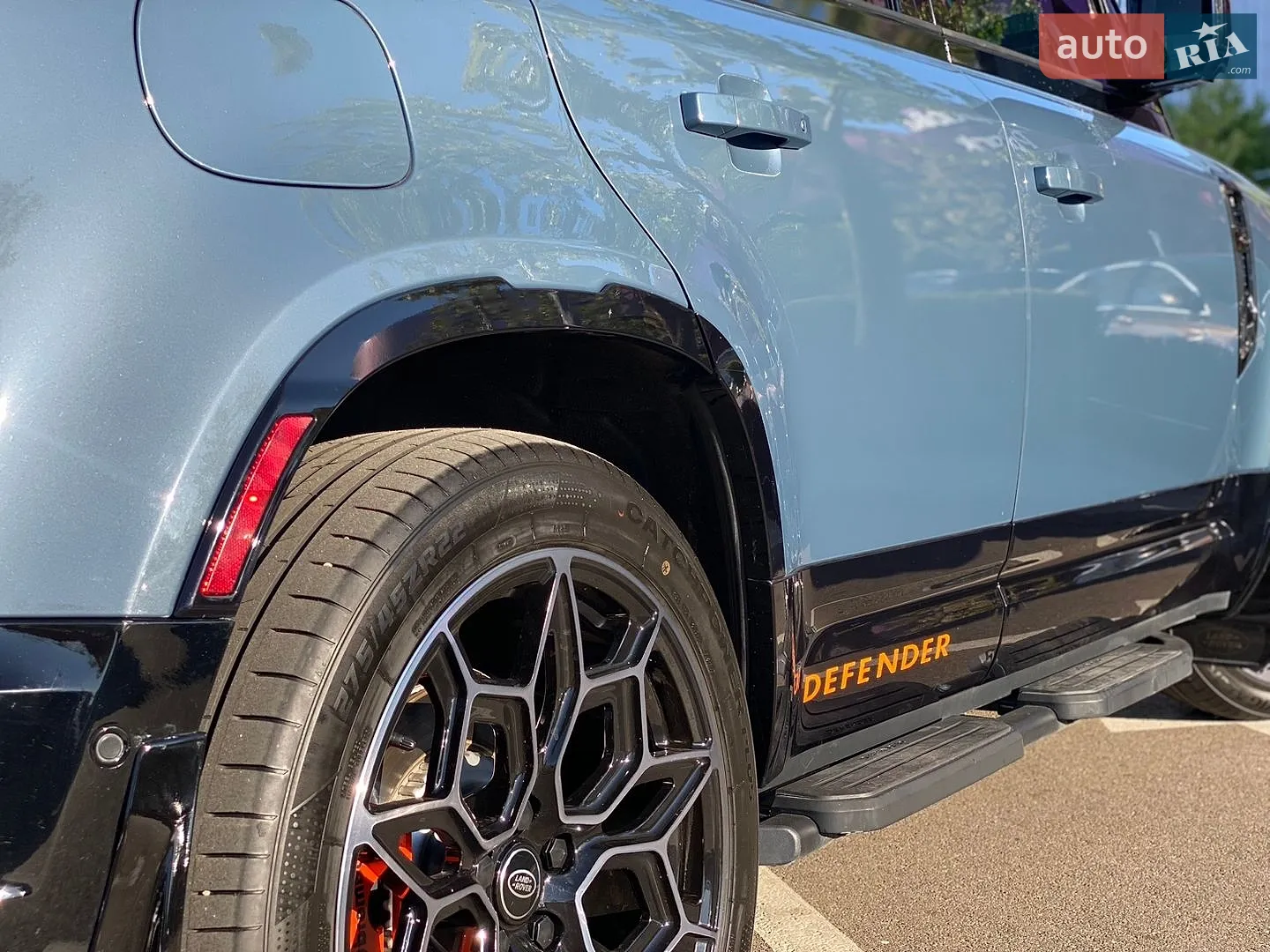 2021 Land Rover Defender - мініатюра 18