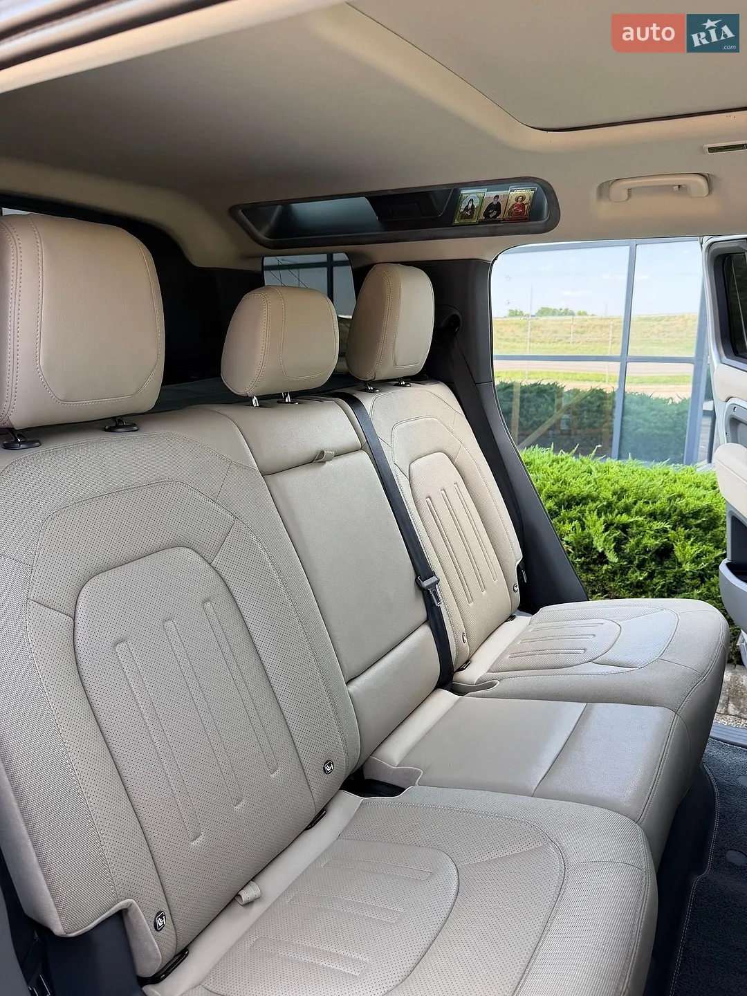 2020 Land Rover Defender - мініатюра 32