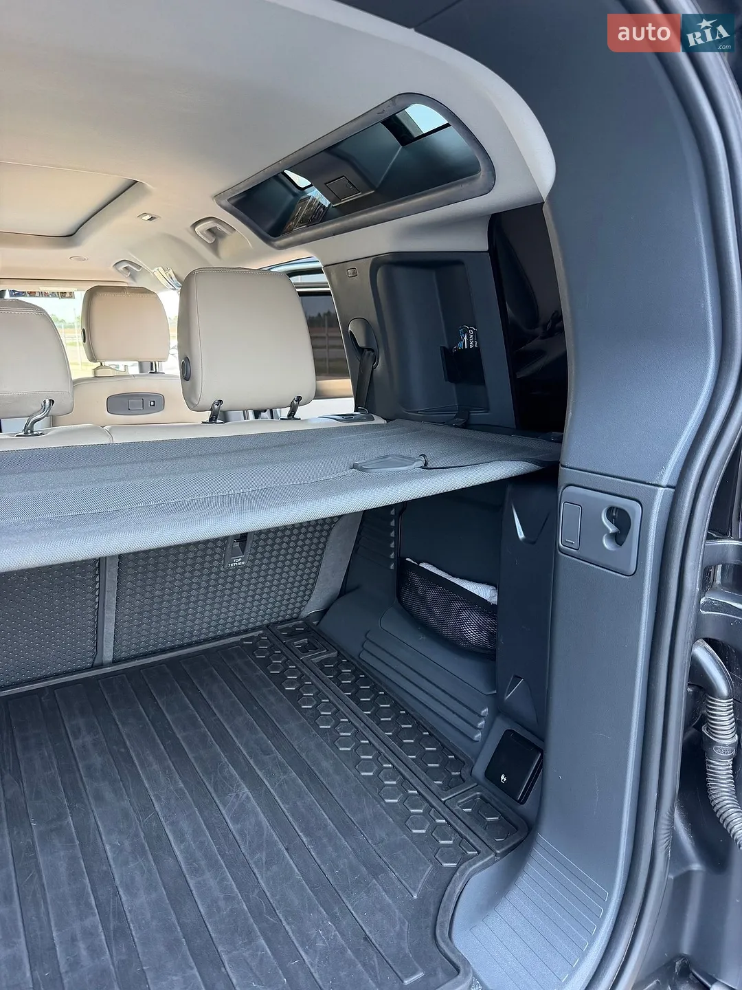 2020 Land Rover Defender - мініатюра 48