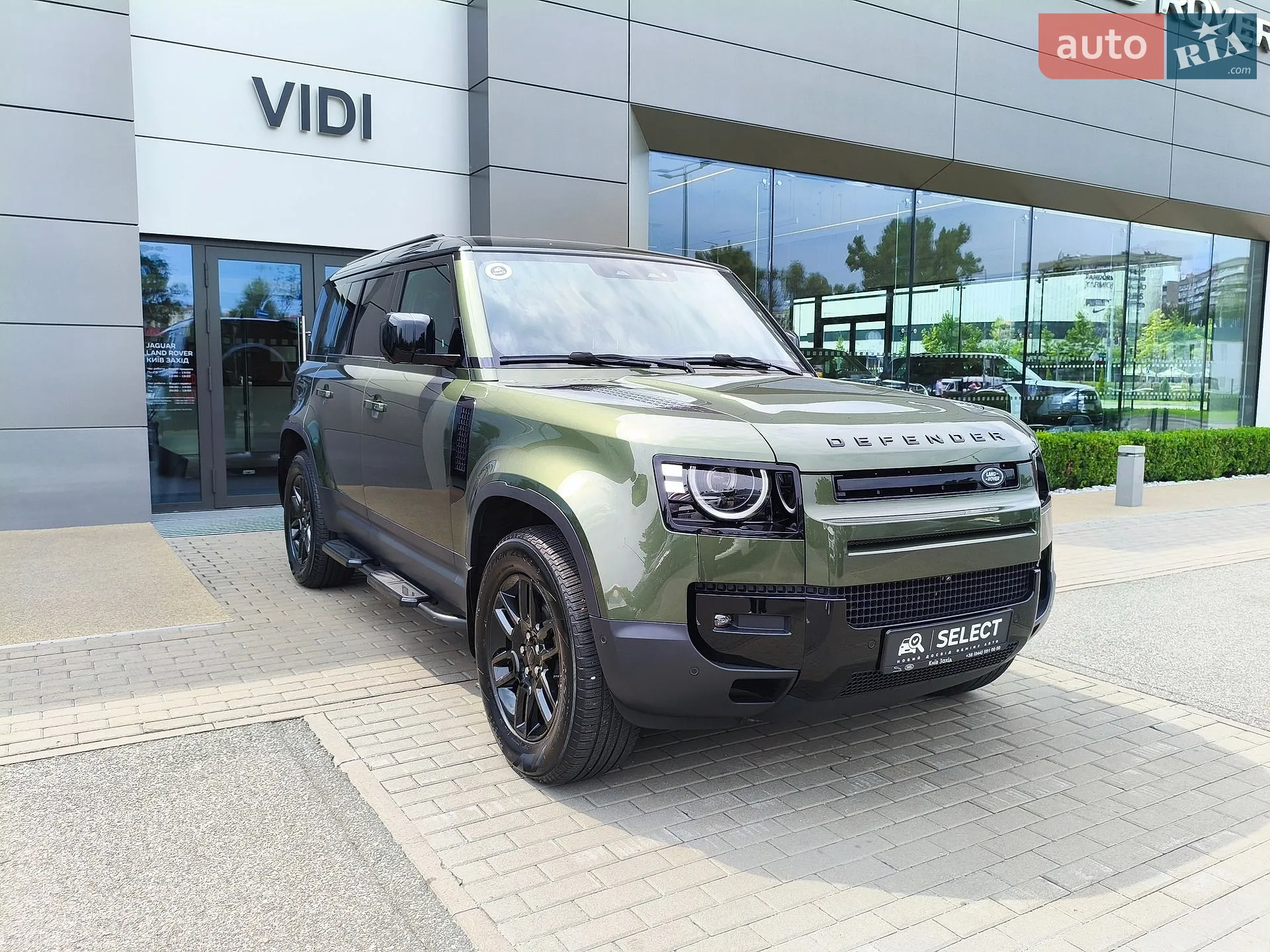 2026 Land Rover Defender - мініатюра 12