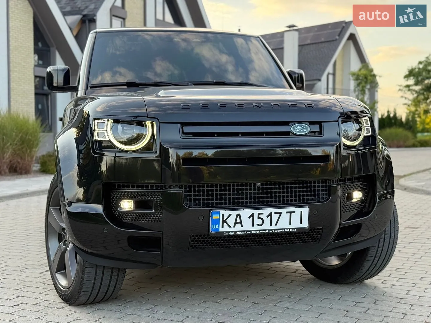 2022 Land Rover Defender - мініатюра 2