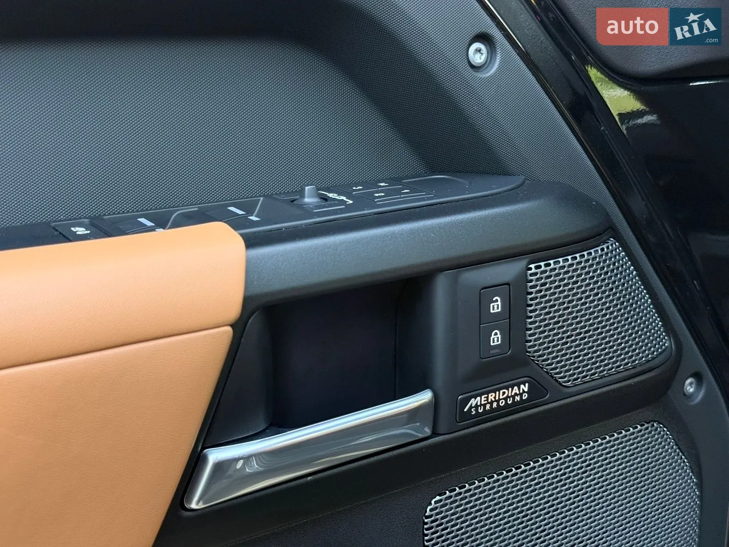 2022 Land Rover Defender - мініатюра 34