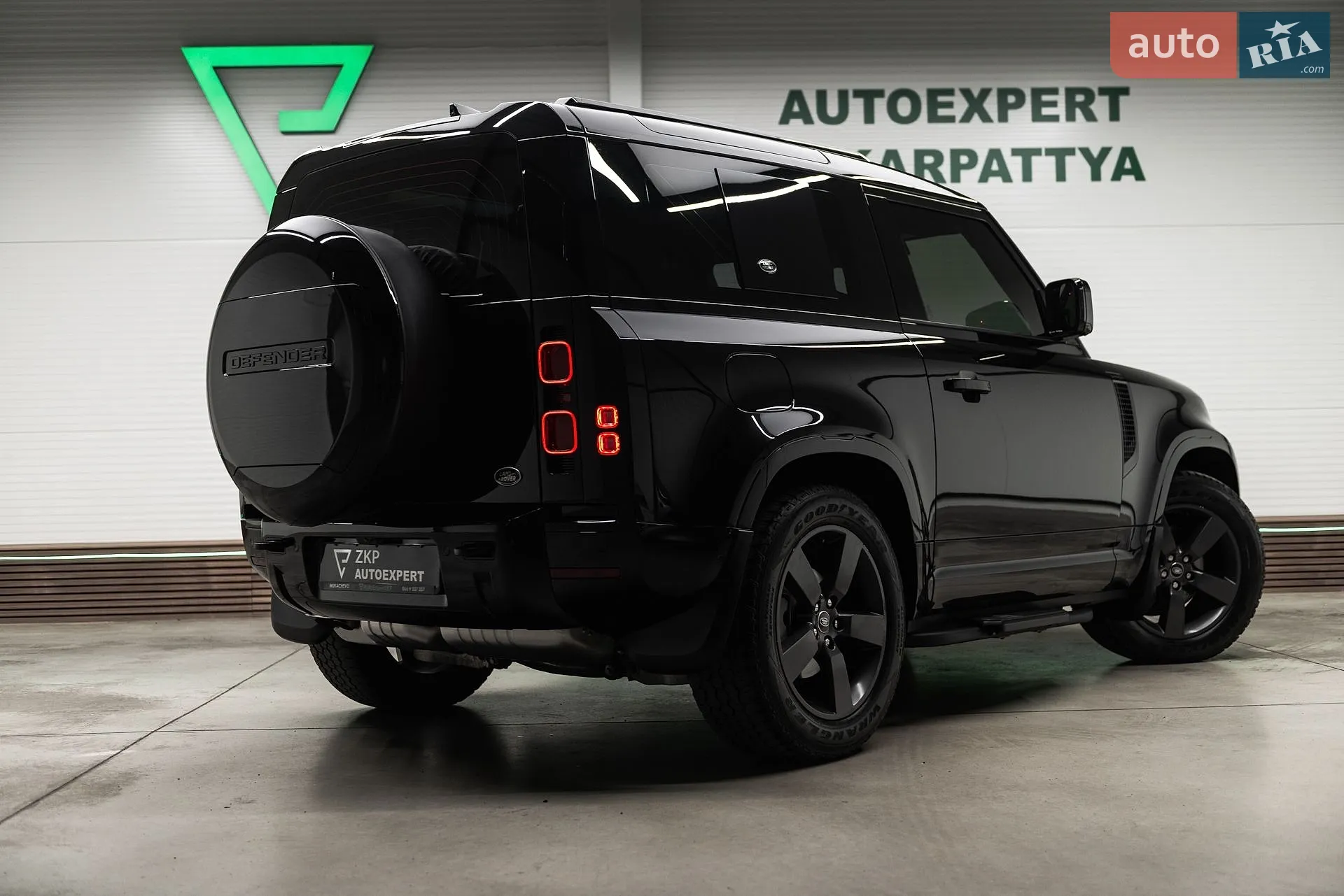 2022 Land Rover Defender - мініатюра 15