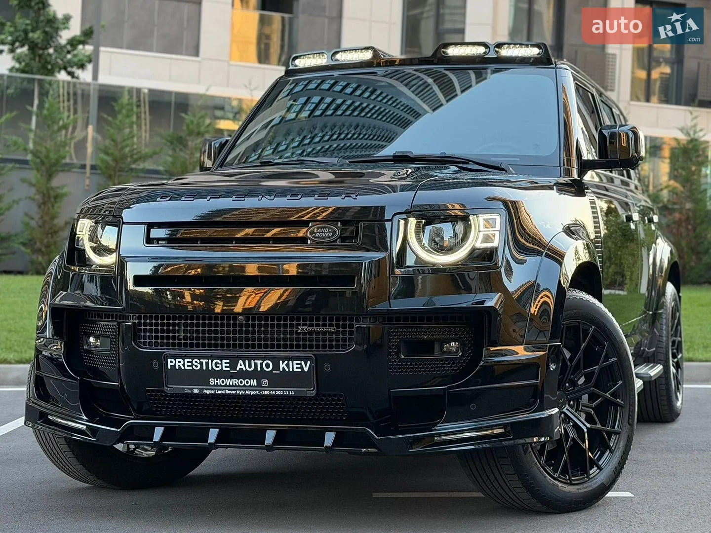 2022 Land Rover Defender - мініатюра 2