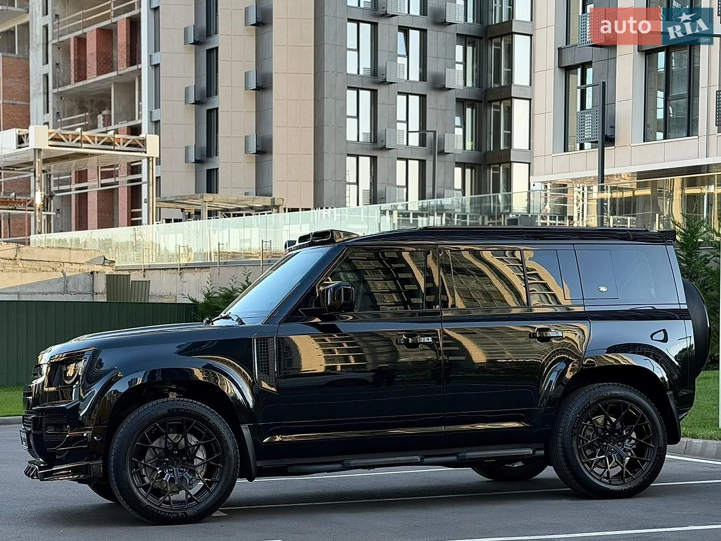 2022 Land Rover Defender - мініатюра 12