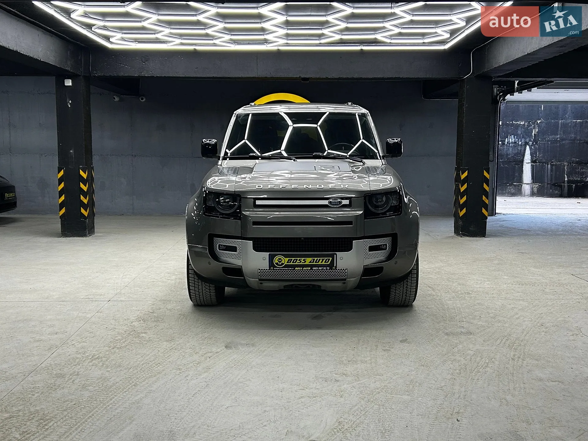 2021 Land Rover Defender - мініатюра 4