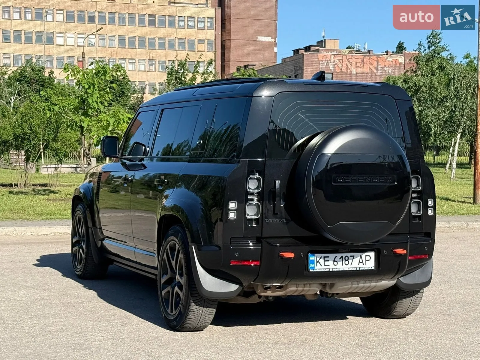 2021 Land Rover Defender - мініатюра 12