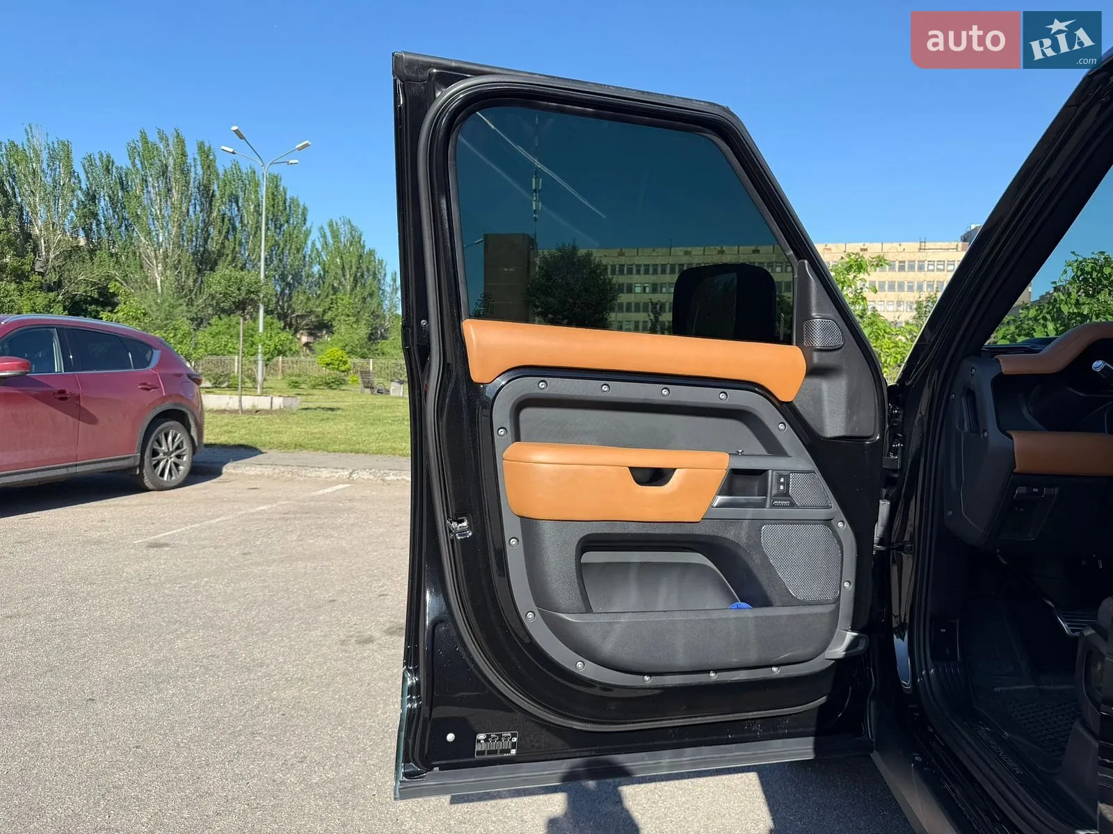 2021 Land Rover Defender - мініатюра 23