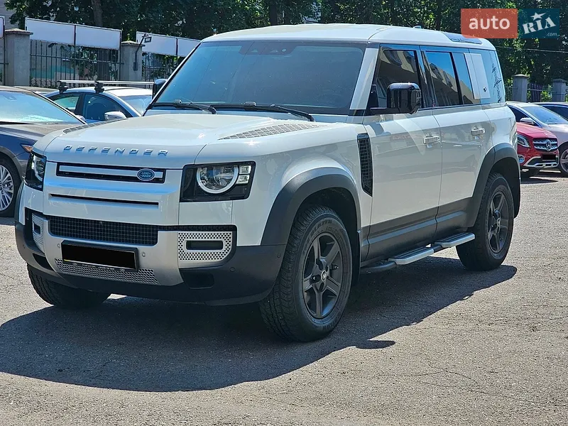 Land Rover Defender