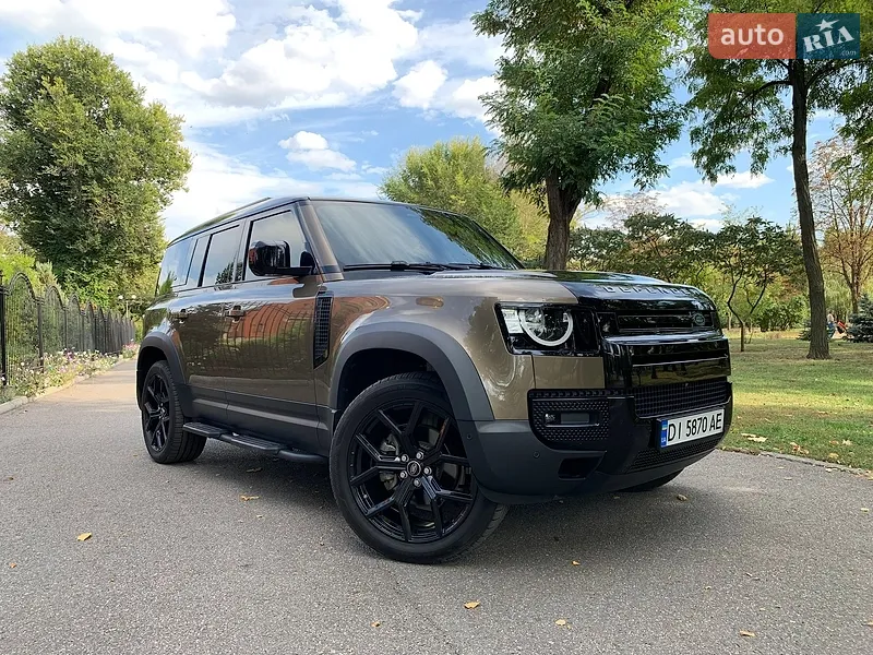 Land Rover Defender