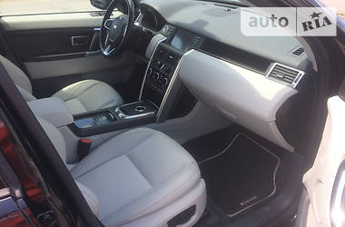 Позашляховик / Кросовер Land Rover Discovery Sport 2015 в 