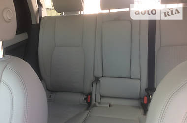 Позашляховик / Кросовер Land Rover Discovery Sport 2015 в 