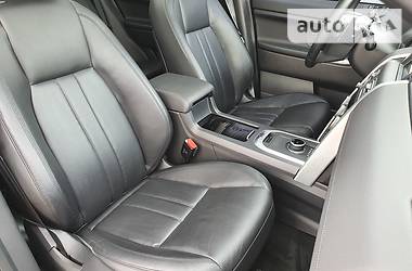 Позашляховик / Кросовер Land Rover Discovery Sport 2017 в 