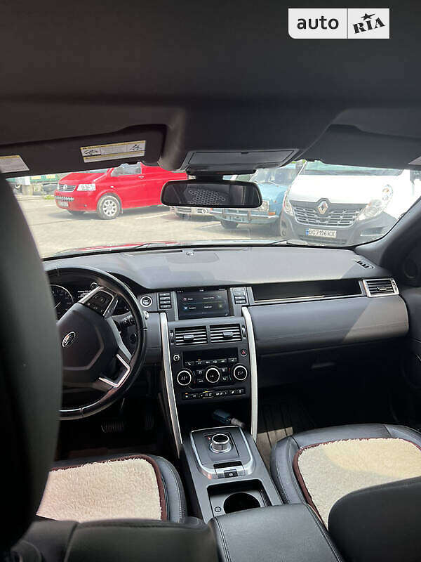 Позашляховик / Кросовер Land Rover Discovery Sport 2016 в Коломиї