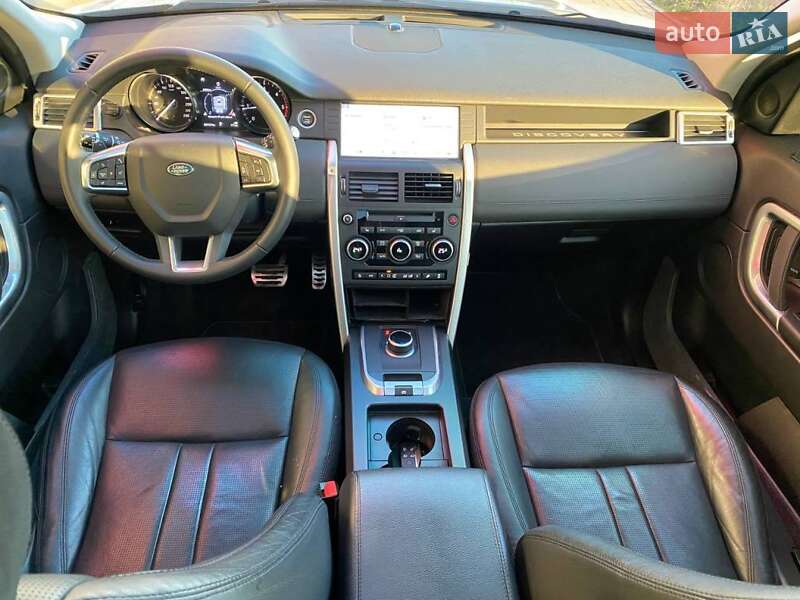 Внедорожник / Кроссовер Land Rover Discovery Sport 2017 в Киеве