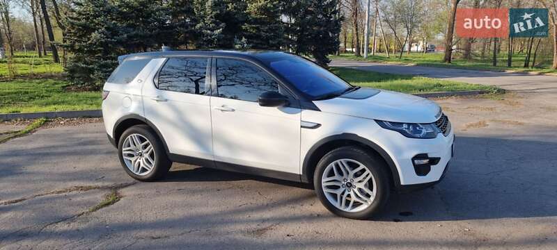 Внедорожник / Кроссовер Land Rover Discovery Sport 2016 в Кривом Роге