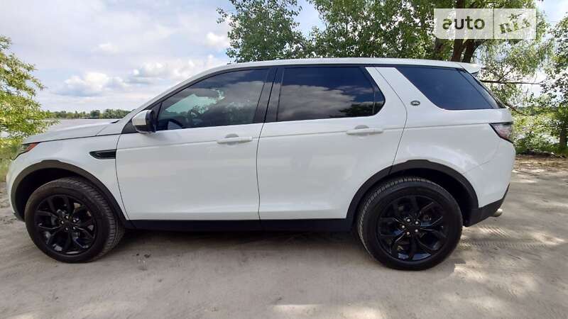 Внедорожник / Кроссовер Land Rover Discovery Sport 2015 в Киеве