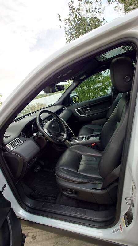 Внедорожник / Кроссовер Land Rover Discovery Sport 2015 в Киеве
