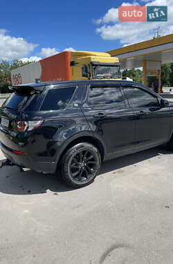 Внедорожник / Кроссовер Land Rover Discovery Sport 2015 в 