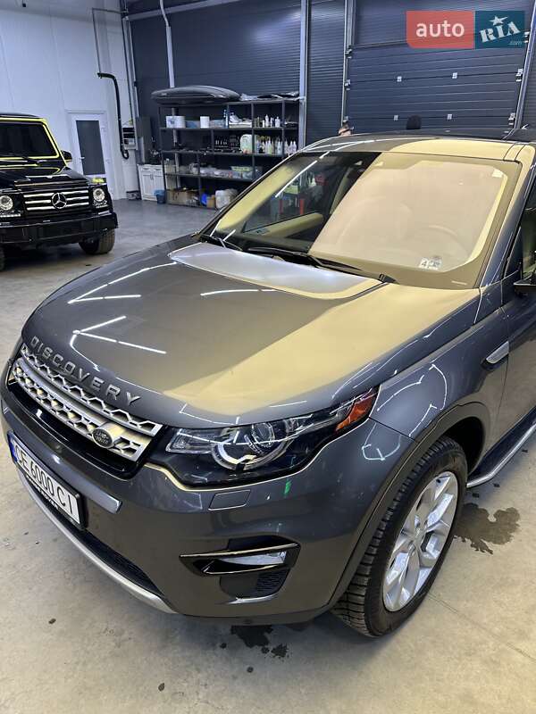 Внедорожник / Кроссовер Land Rover Discovery Sport 2017 в Черновцах