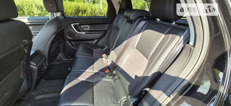 Внедорожник / Кроссовер Land Rover Discovery Sport 2016 в Львове