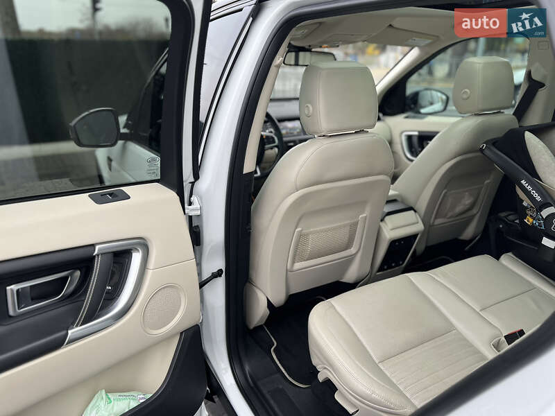 Внедорожник / Кроссовер Land Rover Discovery Sport 2018 в Киеве