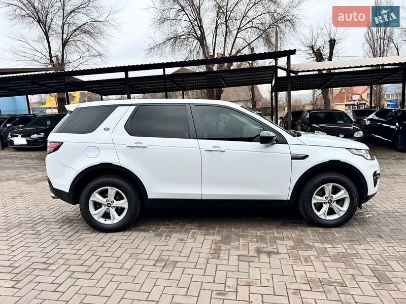Позашляховик / Кросовер Land Rover Discovery Sport 2016 в Кривому Розі