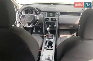 Позашляховик / Кросовер Land Rover Discovery Sport 2018 в 
