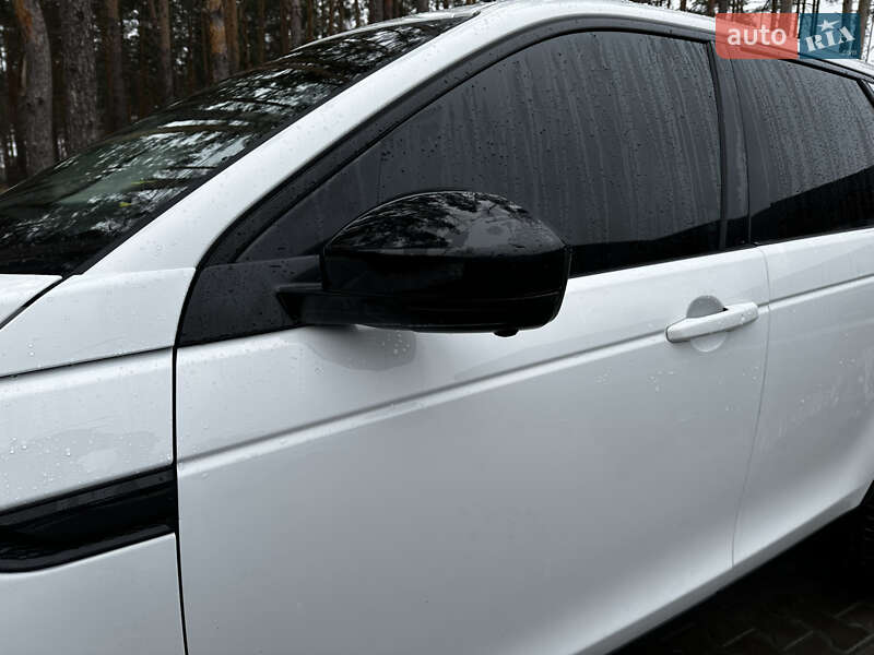 Внедорожник / Кроссовер Land Rover Discovery Sport 2016 в Киеве